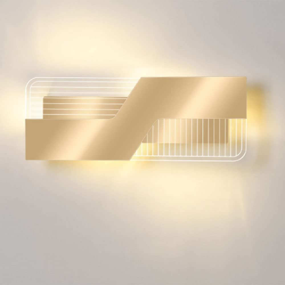 Aplique de pared LED dorado con pantalla cuadrada de metal de diseño moderno para dormitorio