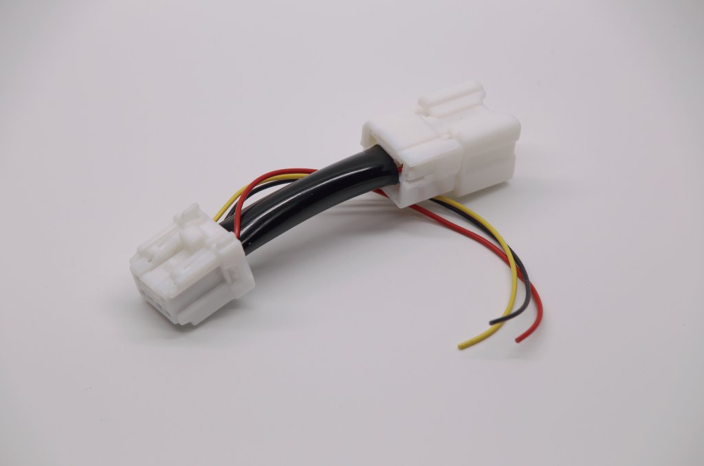 Amazon.co.jp: E12 ノート 後期 e-power対応 テール電源取り出し