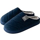 AJUSTE DE FLEECE: las zapatillas están diseñadas para ponerse y quitarse fácilmente con un forro corto de felpa de alta calidad y comodidad que rodea sus pies con total comodidad y calidez. Estas zapatillas de casa son ideales para el invierno.