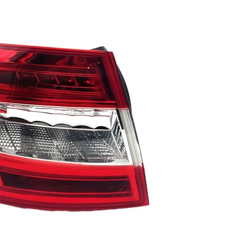 Feu arrière infiltration eau Skoda Octavia boîtier droit étanche