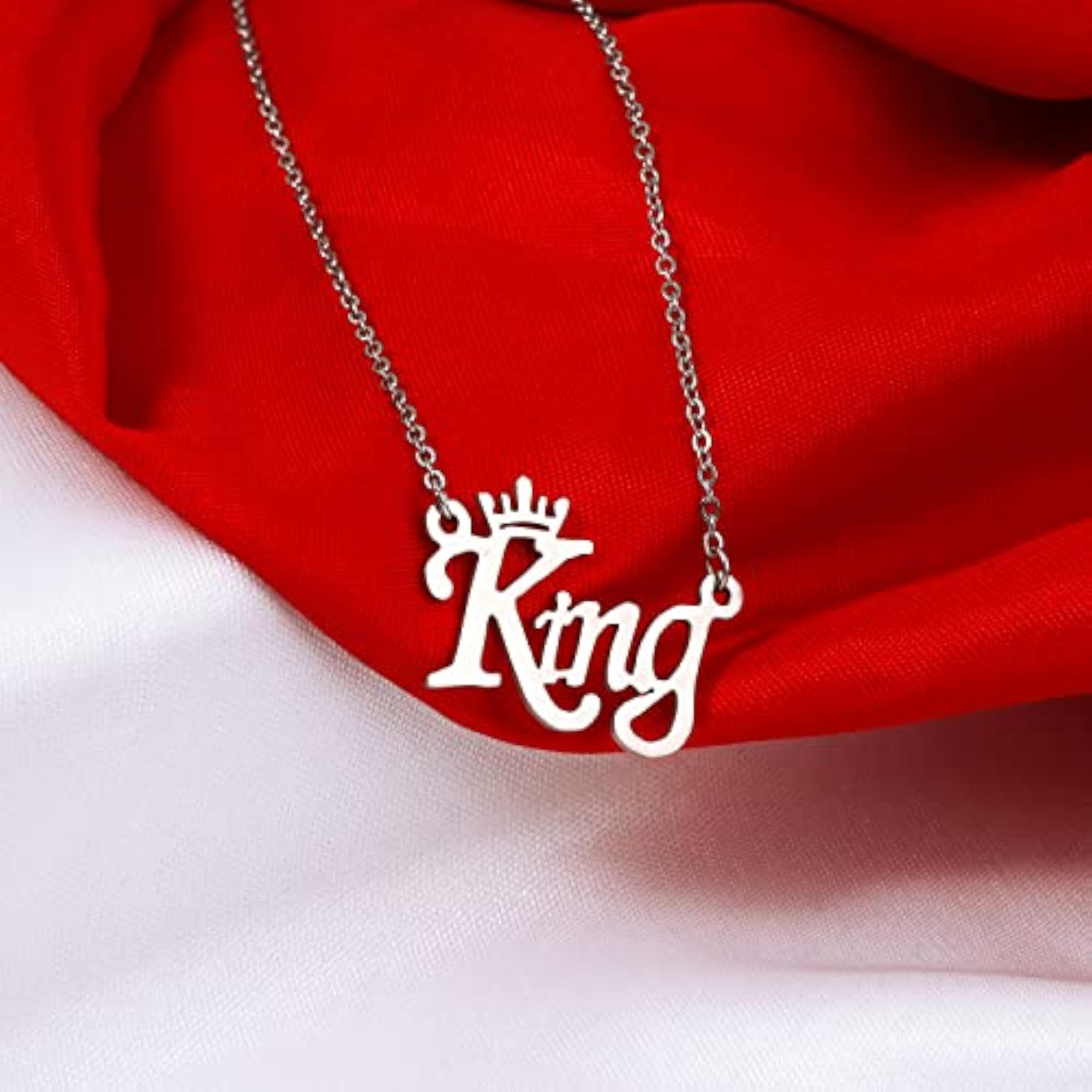 Mesmerizing Pendant for Women, Valentine's Day Gift