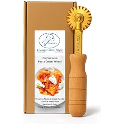 La Gondola Homemade Pasta Cutter - Festooned Wheel | Italian Pasta Making Tool for Home and Business | Brass & Natural Wood | Safe & Easy to Use Pasta Cutting Tool | Ravioli Cutter Made in Italy