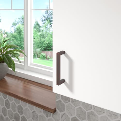 Image of Richelieu Lambton 3 3 /4-in (96 mm) Brushed Oil-Rubbed Bronze Cabinet Pull