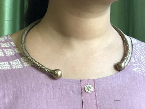 ARTIZANSTORE Medieval Hand Forged Celtic Torc Iron Hammered Jewellery Celts Iron Age Pagan Necklace Brass Finish Torque Historical Jewel History2