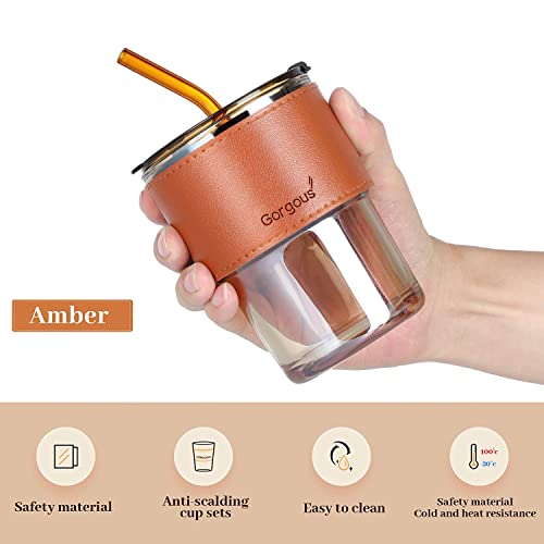 Bicchieri con Coperchio e Cannuccia, Coppe in