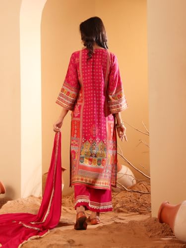 Image of Varanga Women Fuchsia Pink Ethnic Printed Straight Kurta with Embroidered Trouser - Stylish Ethnic Set