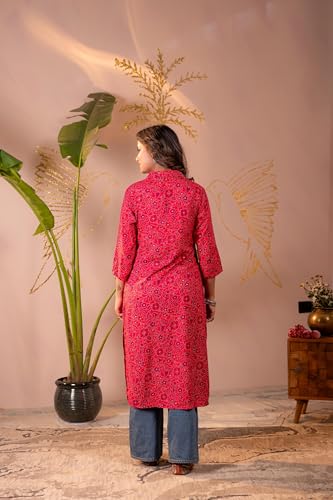 Image of Juniper Fuchsia Floral Printed Straight Kurta