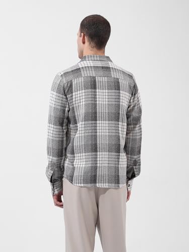 Image of THE INDIAN GARAGE CO Men Regular Fit Checkered Full Sleeves Cutaway Collar Casual Overshirt