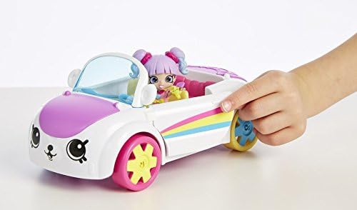 Shopkins Happy Places Rainbow Beach Convertible - Includes Convertible Plus Picnic Petkin Accessories & Rainbow Kate | Happy Convertible, 2 Stories of Fun