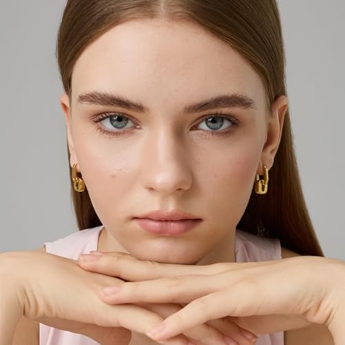 Image of FRUMOS 18K Gold Plated Chunky Hoop Earrings for Women Fashion Thick Gold Hoops Set Jewelry for Birthday Christmas Gifts