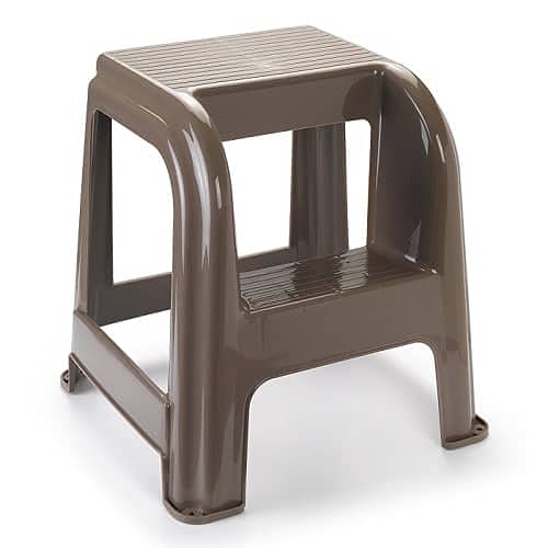 CABLEPELADO Taburete de Plástico, Taburete Ligero, Taburete apilable, Banqueta Multiusos, Taburete Multiusos, Taburete con escalón, Soporta hasta 150Kg, 45.5 cm Altura x 44 cm Ancho, Marrón