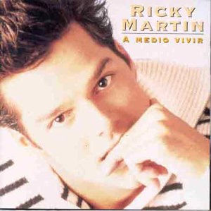 Ricky Martin - A Medio Vivir - Cassette Tape 2805P