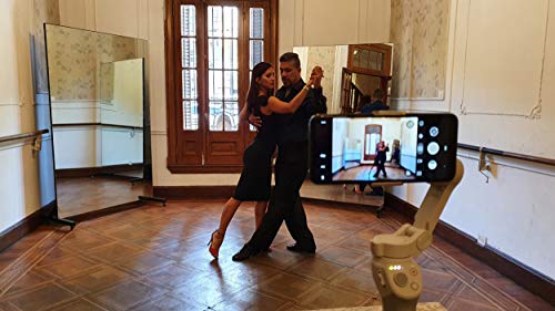 Tango & treat yourself: learn the steps with a professional tango couple in Argentina