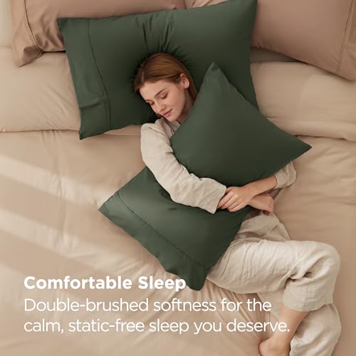 Image of Bedsure Pillow Cases Standard Size Set of 2 - Olive Green Microfiber Pillowcases, Super Soft Double Brushed Pillow Case Covers with Envelope Closure for Kids, Wrinkle, Fade Resistant, 20x26 Inches