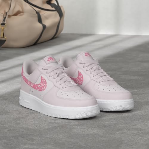 Nike Women's Low-Top, Pearl Pink Coral Chalk White, 7.52