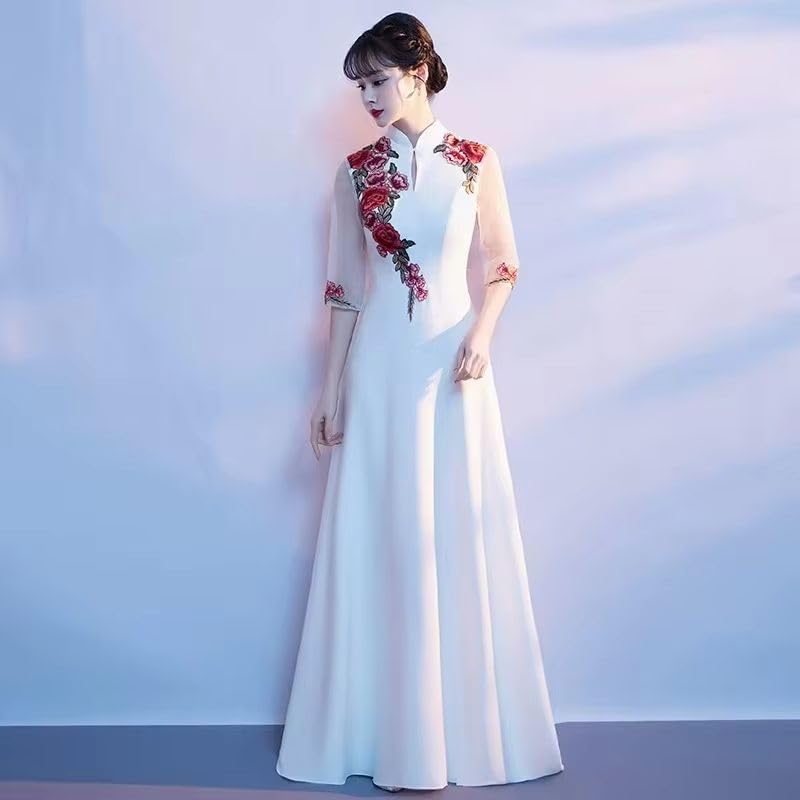 Robe chinoise traditionnelle à fleurs à offrir pour un anniversaire - 3