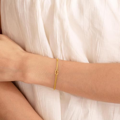 Image of Matching Bracelets for Couples Love Knot Bracelet Pinky Promise Soulmate Relationship Friendship Bracelets Forever Infinity Jewelry Gifts for Women Her Him