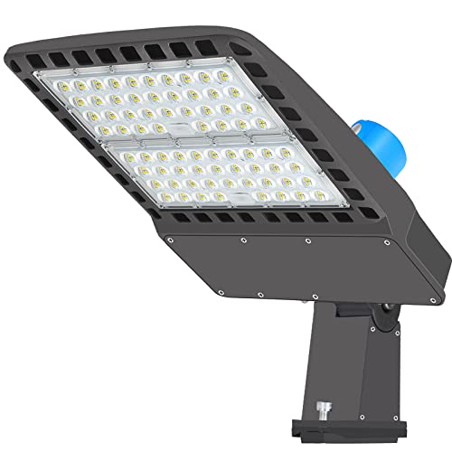Wyzm 300W Led Parking Lot Lighting,With Dusk-To-Dawn Photocell,39,000 Lumens,100-277V Led Pole Light,1000W Hps Equivalent (Arm Mount Kit) #TOP24