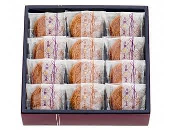 新宿 中村屋 月餅 12個入り 和菓子 ギフト 甘い 美味しい お土産 お菓子 人気 お返し お祝い 熨斗 敬老の日