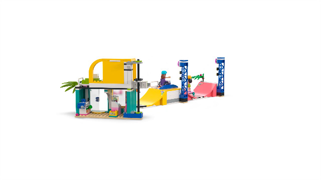 ksk8様 Amazon.com: LEGO Friends Skate Park Set 41751, Skateboard