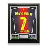 camiseta barcelona 2012-13 Exclusive Memorabilia garantiza incondicionalmente que todos los artículos firmados son genuinos. El artículo vendrá con un certificado de autenticidad firmado por un director de la compañía que muestre a la celebridad en la sesión de autógrafos. El certificado presenta un holograma numerado que coincide con un holograma idéntico adherido al producto.