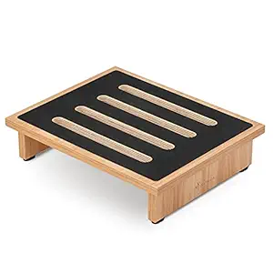 StrongTek One Step Stool for Adults with Non-Slip Rubber Stepping Surface, Portable Single Wooden Riser, 440 lb. Load Capacity for Kitchen, Bathroom, or Bedside, Kid and Senior Support (Natural)