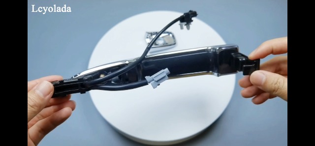 ゲラン　スマトラ Amazon.com: Lcyolada 806469N00A Chrome Door Handle Front Left