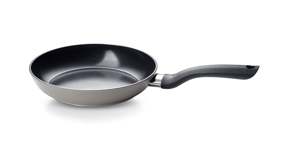 Fissler Essential/Keramik-Pfannen Set 24 cm & 28 cm – hergestellt ohne PFAS/PTFE – nachhaltige beschichtete-Bratpfanne aus recyceltem Aluminium – induktionsgeeignet – Bild 2