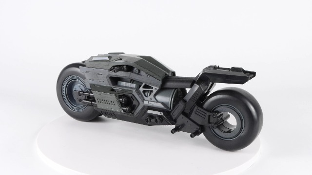 McFarlane DC Retro Batcycle Con S Idecar: Veicolo Dettagliato Per Action Figure 15 Cm