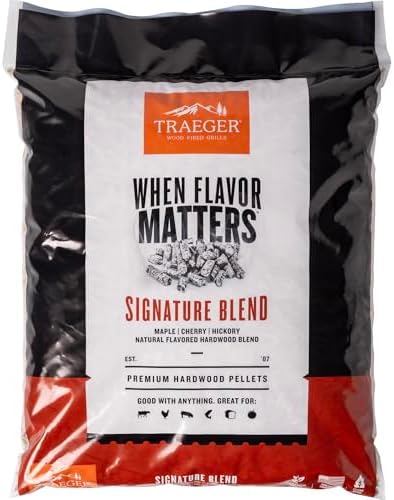 Traeger Grills Signature Blend 100% All-Natural Wood Pellets for Smokers and Pellet Grills, BBQ, Bake, Roast, 18 lb. Bag