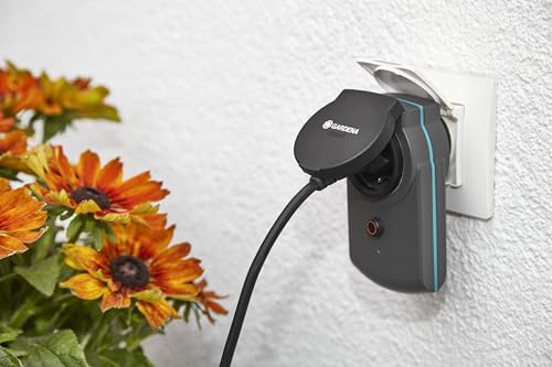 Gardena smart Power Zwischenstecker 3er Set: Schaltbarer Verbindungsstecker für den Außenbereich zur Einbindung beliebiger Elektrogeräte in das Gardena smart system, z.B. für Pumpen (19095-20)