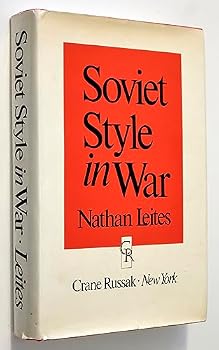 Hardcover Soviet style in war Book
