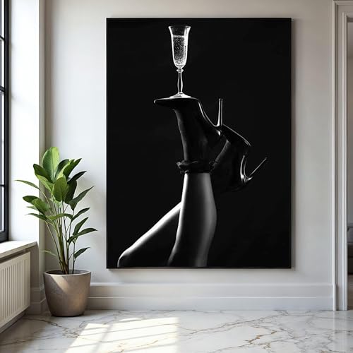 Tableau noir et blanc talons hauts et champagne pour déco salon chic 60x90cm