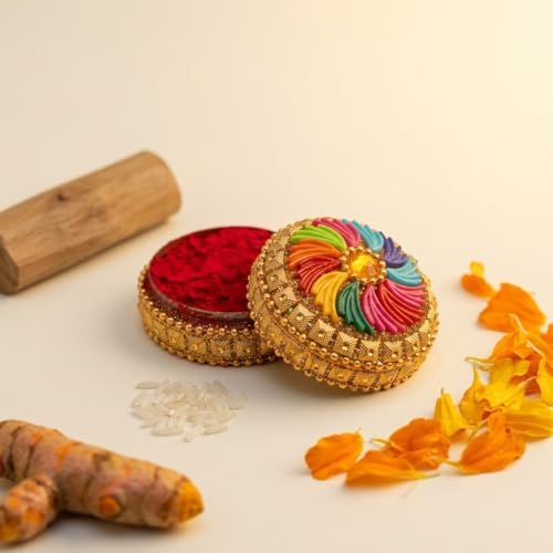 Image of Indian Dark Red Pure Kumkum Powder (Sindoor, Kumkuma, Kum Kum) For Makeup, Pooja And Other Hindu Rituals (Fancy Box 3)