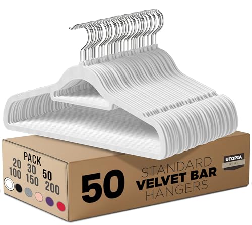 Utopia Home Lot de 50 cintres en Velours avec Barre à Cravate, cintres Robustes et antidérapants de qualité supérieure pour vêtements d'adultes – Crochet pivotant à 360 degrés, Blanc