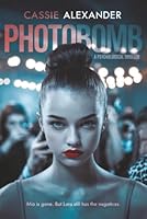 Photobomb: A Psychological Thriller 1967073147 Book Cover