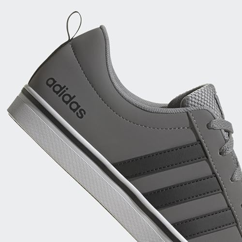 Adidas Men's Vs Pace 2.0 Sneakers for Comfort and Style - Image 4