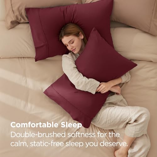 Image of Bedsure Pillow Cases Standard Size Set of 2 - Burgundy Red Brushed Microfiber Pillowcases, Super Soft and Cozy Pillow Case Covers with Envelope Closure for Kids, Wrinkle, Fade Resistant, 20x26 Inches