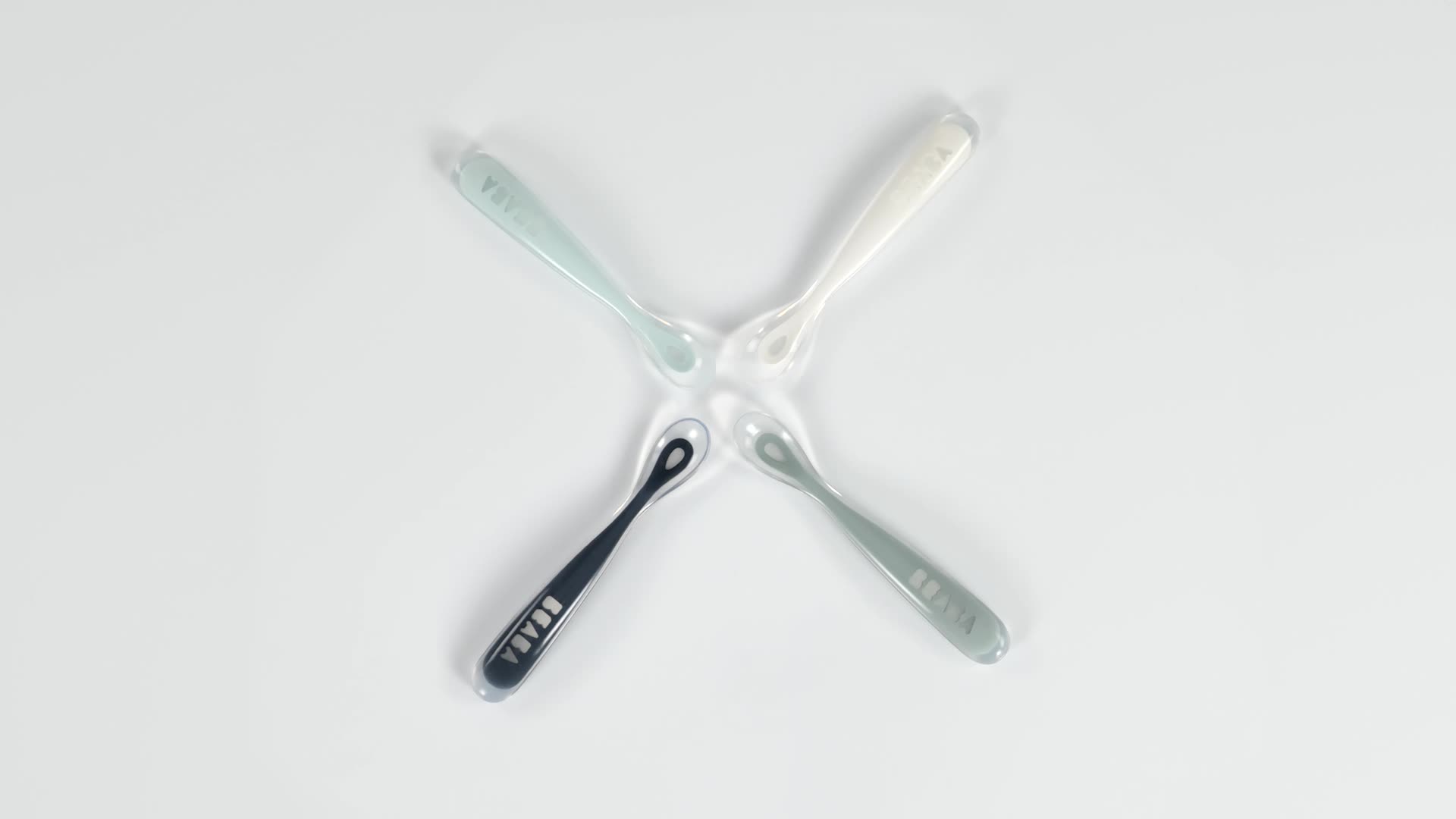 BÉABA Set 2 Cucchiaini Silicone Bebè 1ª Età – Dai 4 Mesi, Morbidi, Punta Arrotondata, Manico Lungo Ergonomico, Custodia Da Trasporto, Finitura Anti-Polvere – Argilla/Pralin