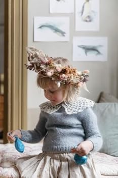 Hardcover Making Memories: Timeless Knits for Children Book
