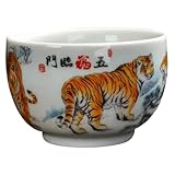 Teetasse: das gefühl, diese teetasse zu halten, ist angenehm, sie müssen sich keine sorgen machen, ihre hände oder lippen zu verletzen, kleine teetassen