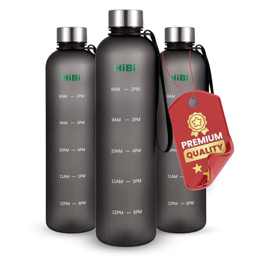 HiBi 水筒 1lメモリ付き ウォーターボトル 飲んだ量がわかる BPAフリー水 ボトル 耐熱100℃ おしゃれ水筒 軽量 トライタンボトル 黒色の商品画像（Amazon）