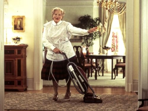 Mrs Doubtfire with Mary Muñoz Podcast Por arte de portada