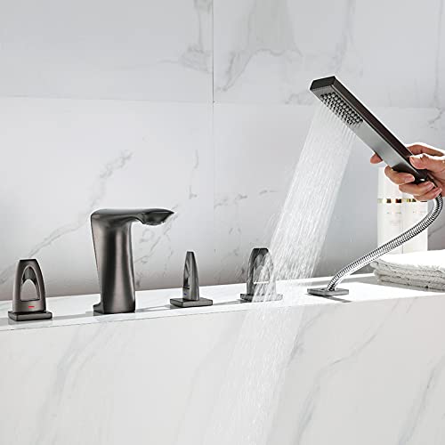 Mitigeur de baignoire moderne résolvant le manque d'espace de douche - 4