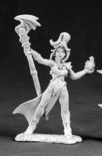 Dark Heaven Legends Tyree Spellsinger, Sorceress Miniature