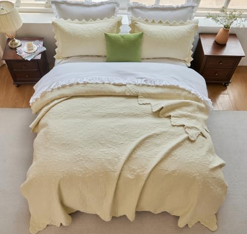 Brandream Beige Quilts Queen King Size Cotton Farmhouse Matelasse Coverlet Scalloped Edge Bedspreads Luxury Quilt Bedding Set 3-Piece 98x106 - image 4