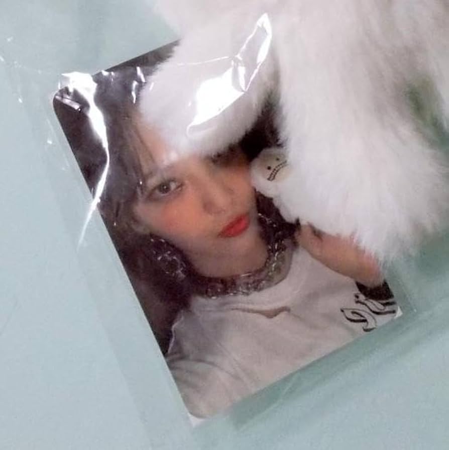 BILLLIE スア WITHMUU ラキドロ 2種 BILLLIE スア WITHMUU ラキドロ 2種 Album Page: Little Devil (2/2)