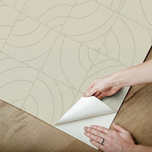 Papier peint autocollant Batik Blok Taupe au design signé Egypt Sherrod - 5