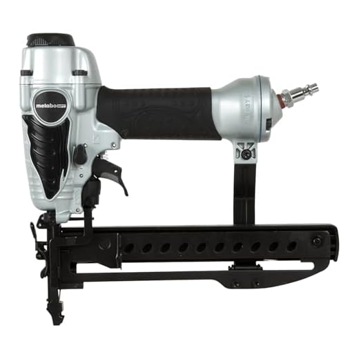 Metabo HPT Finish Stapler, 18 Gauge, 1/4-Inch Narrow Crown Staples, 1/2-Inch up to 1-1/2-Inch Staple Length, Pneumatic (N3804AB3)