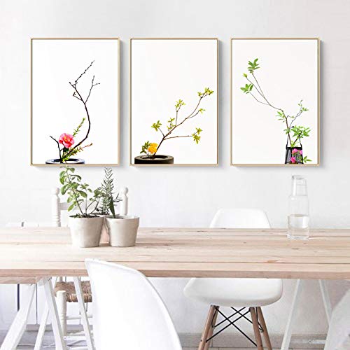 Branches vertes et fleurs rouges sur impression sur toile salon moderne 50 x 70